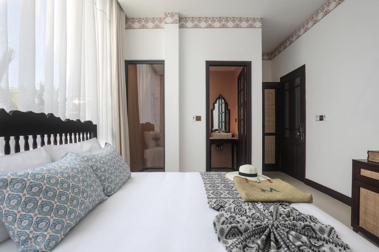 The Mansion Hoi An By Minova Bed & Breakfast Bagian luar foto